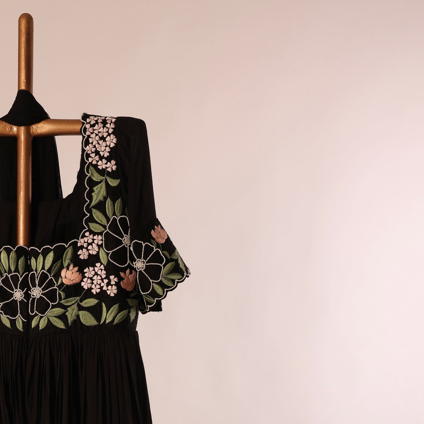 Black Multithread Anarkali Set