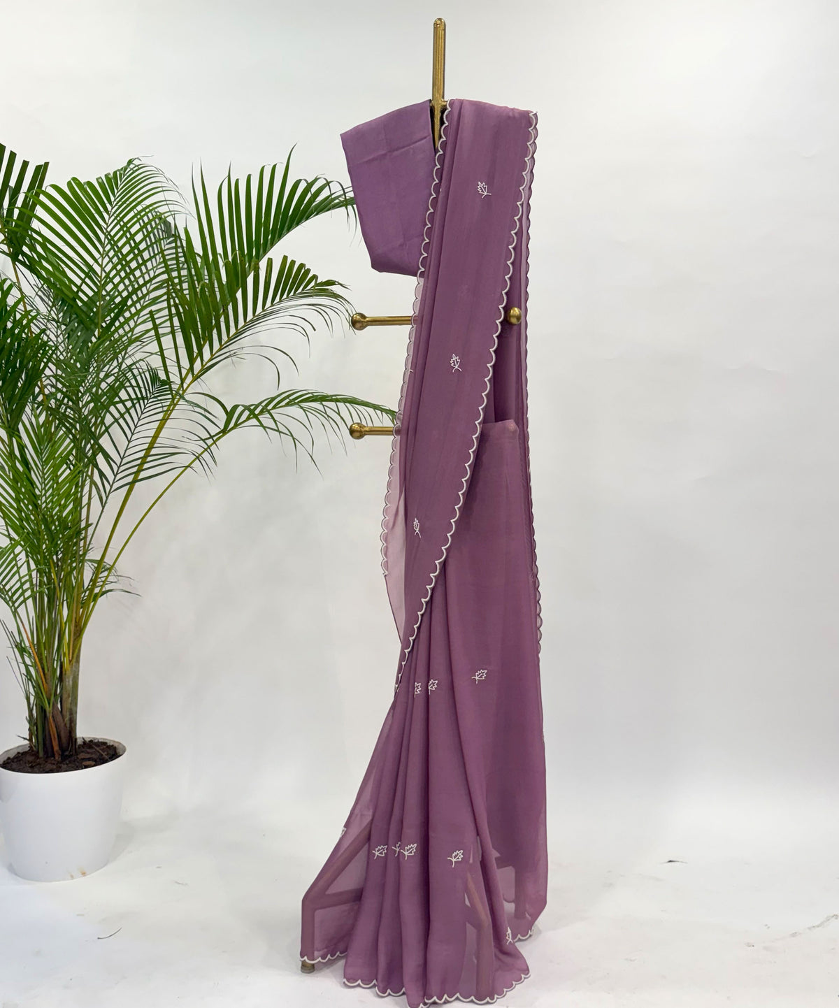 MAUVE PEARL LEAF BUTAS ORGANZA SAREE