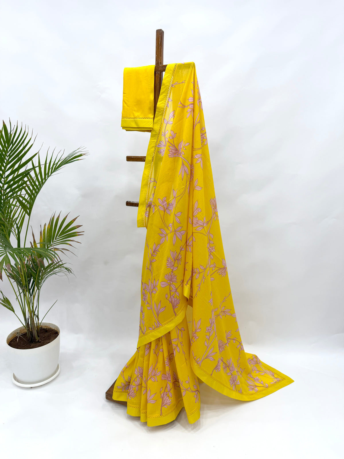 YELLOW FOLIOLE CHANDERI SAREE WITH SILK BORDER AND BLOUSE FABRIC