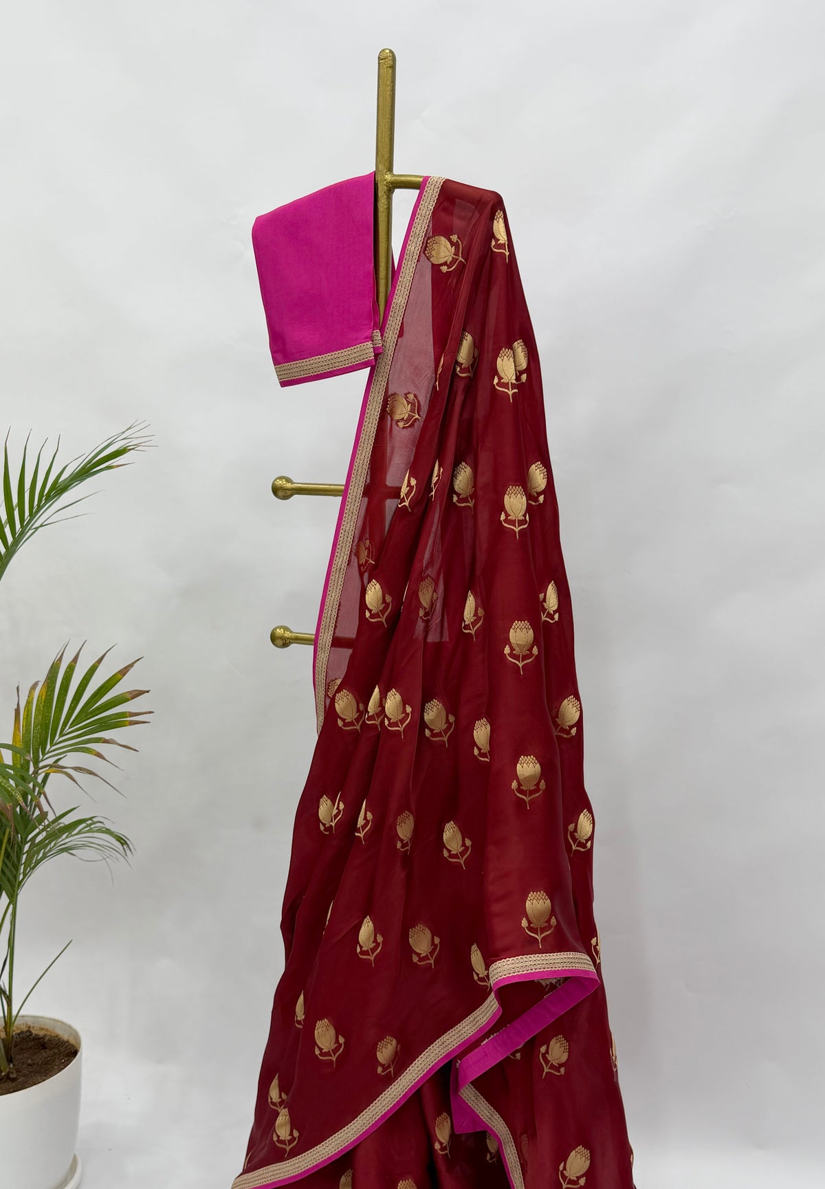 RED ZARI MOTIFS PATTU SAREE WITH HOTPINK BF