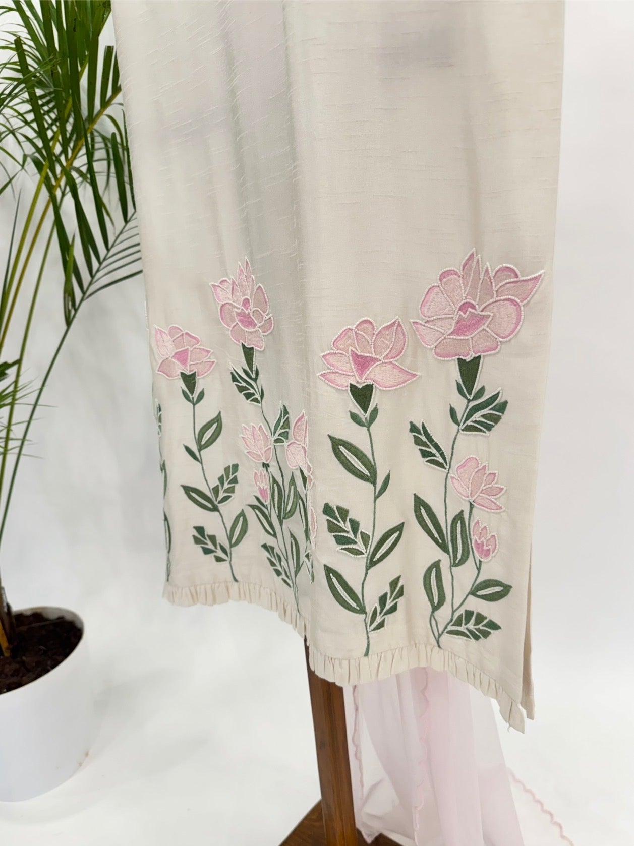 Offwhite ME Kurta Set