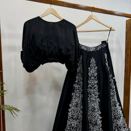 Black Balloon Top Skirt Set