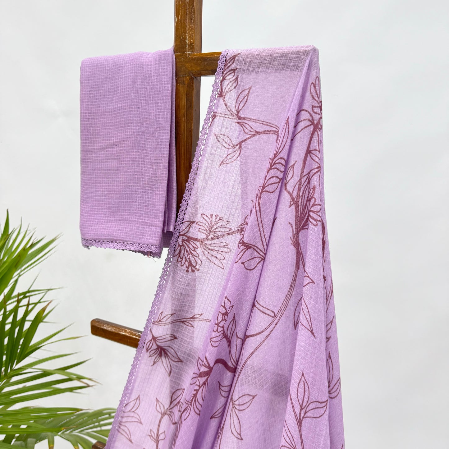 Lavender Foliole Outline Kota Saree