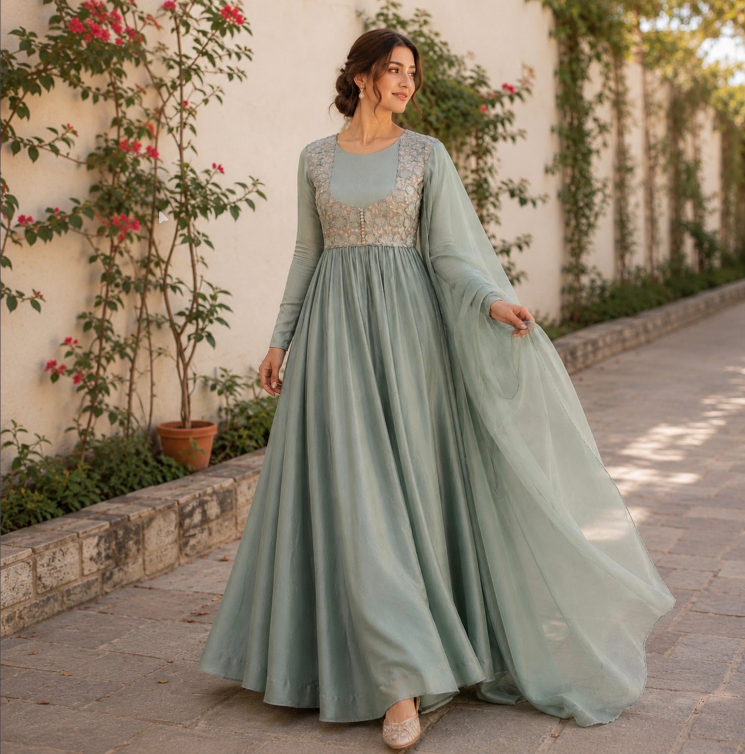 Floorlength gowns