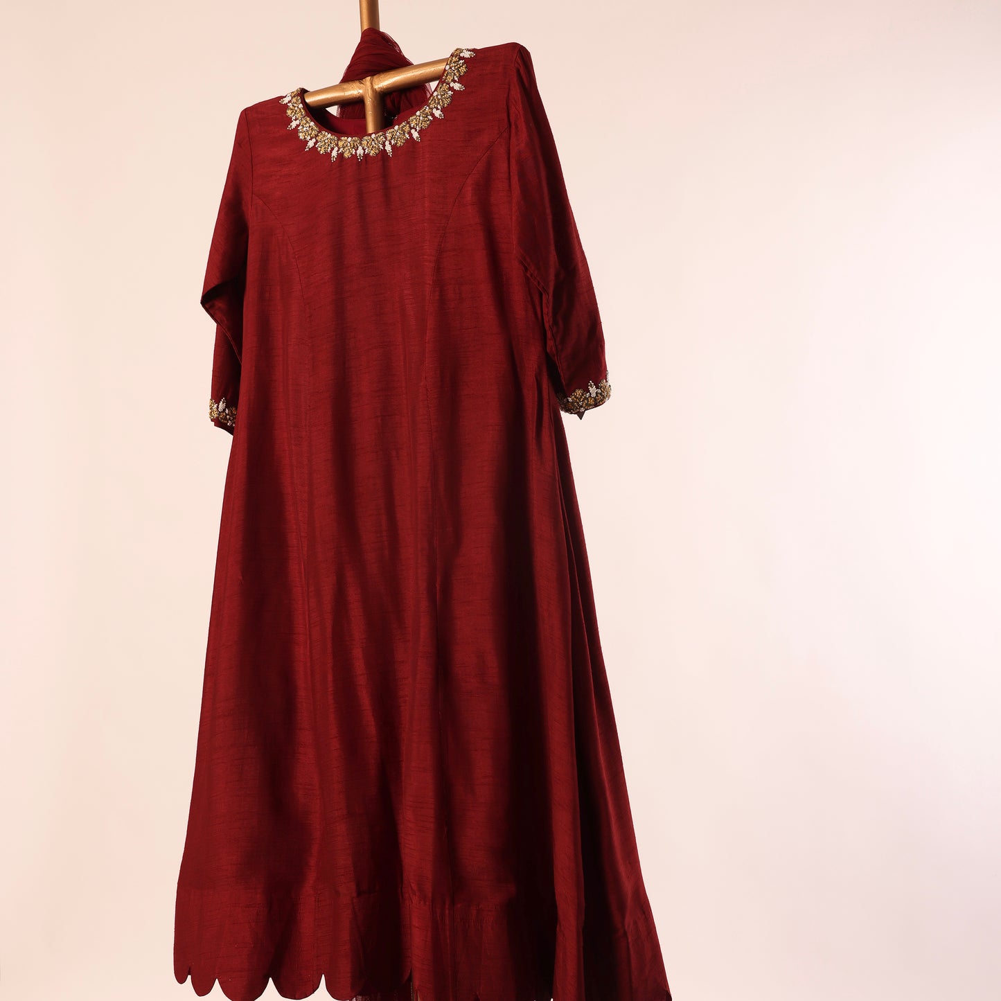 Maroon Kurta set with knot embroidery