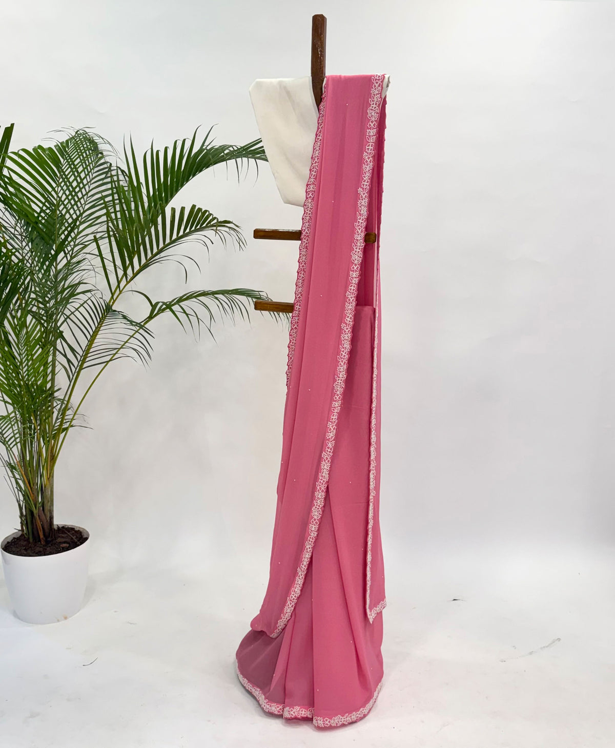 BUBBLEGUM PINK PEARL BORDER SAREE
