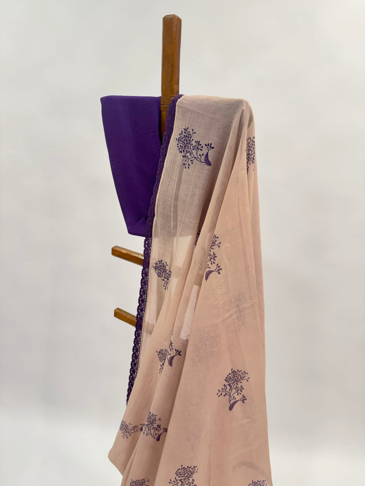 Blush KUMRI BUTAS MUL SAREE WITH PURPLE CROCHET LACE