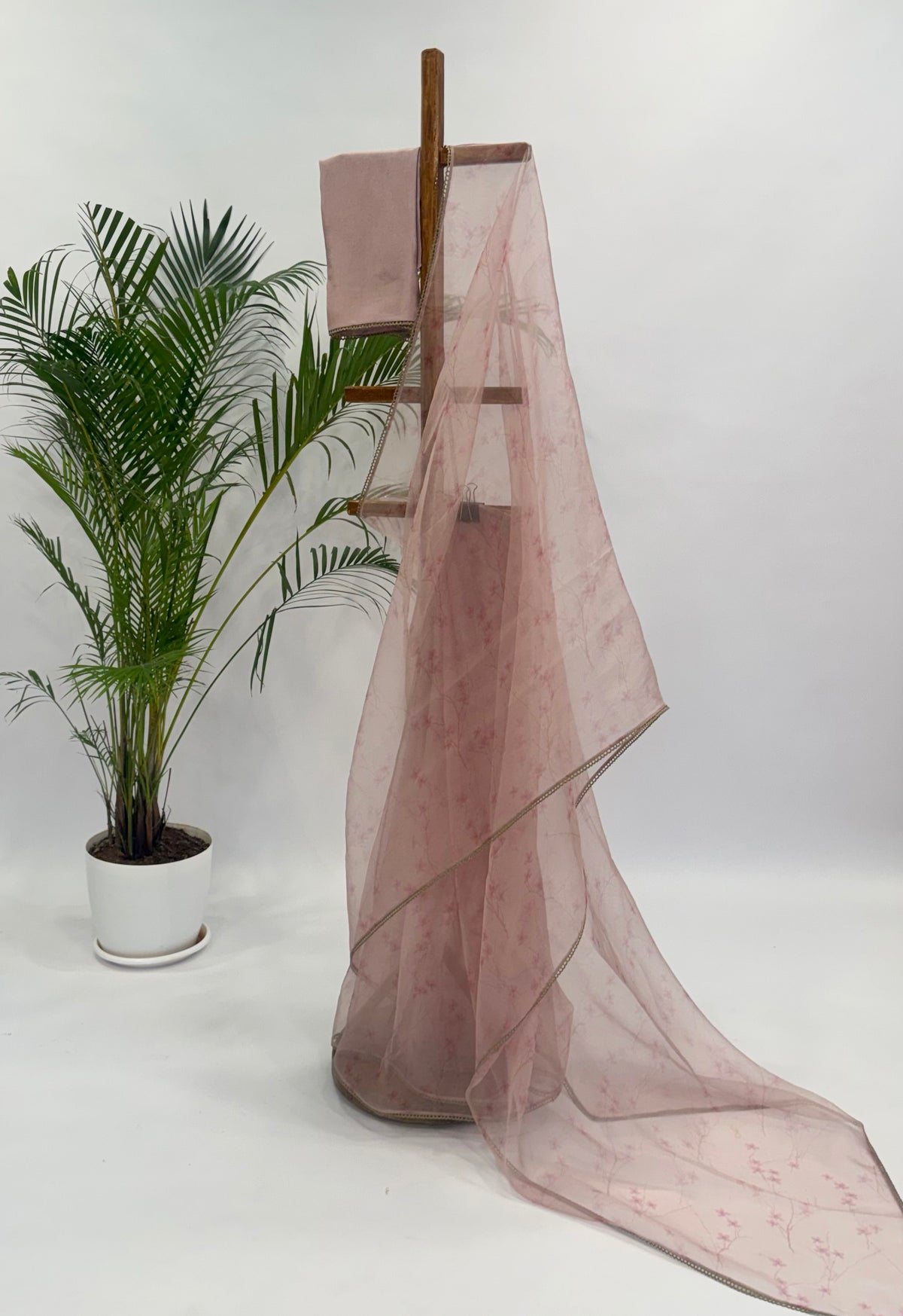 ONION PINK BLOOM ORGANZA SAREE