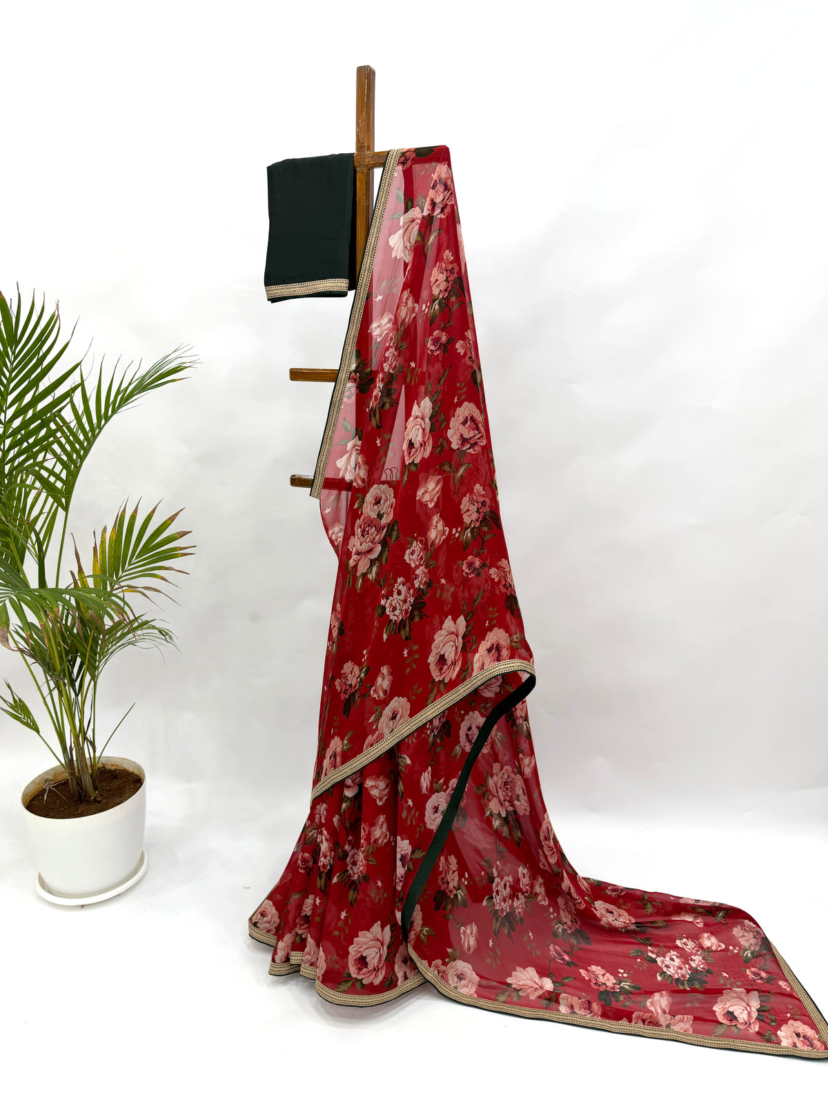 RED FLOWER BUNCH ORGANZA SAREE WITH CONTRAST BORDER