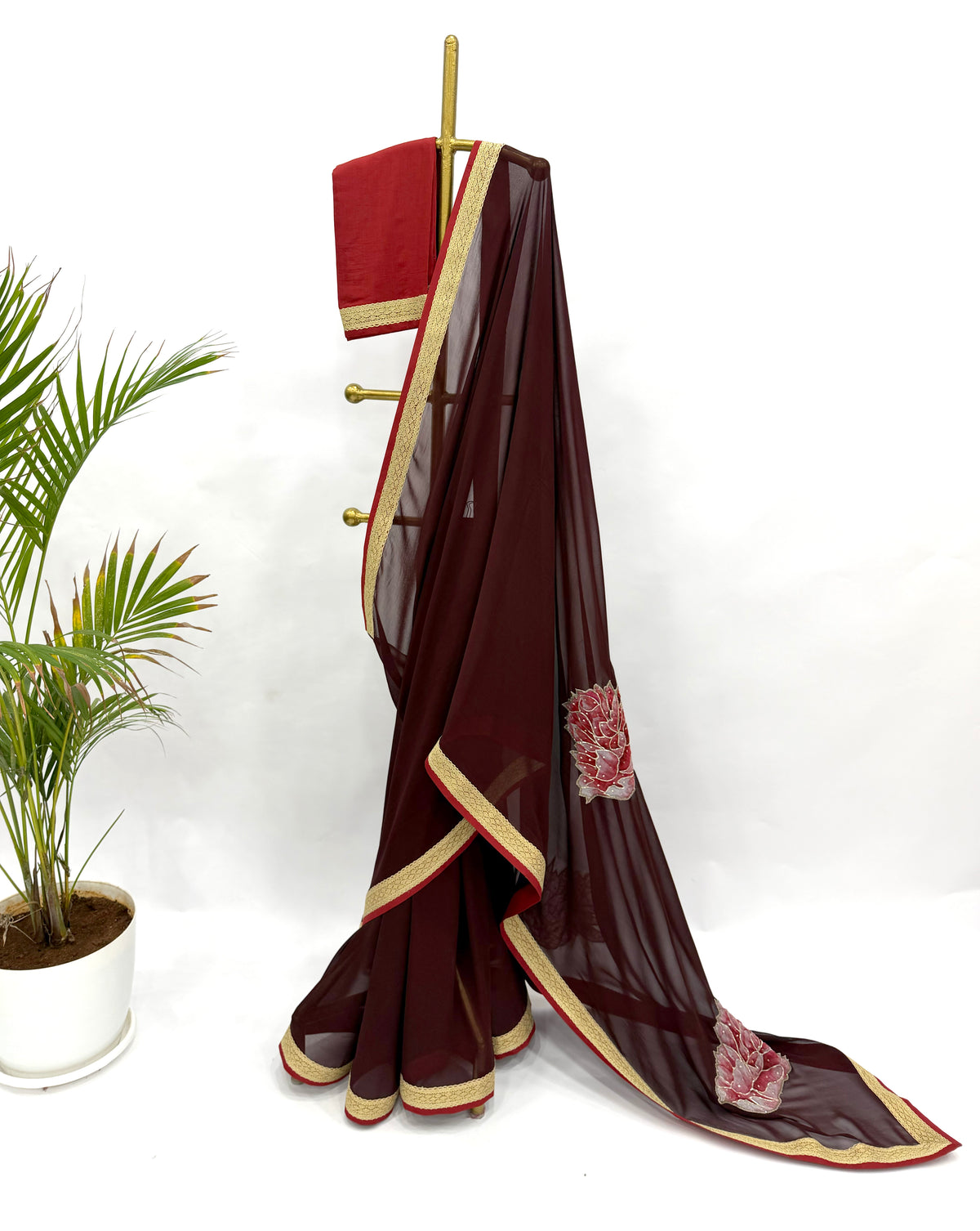 SNUFF BROWN PEONIA PALLU BUTA GEORGETTE SAREE