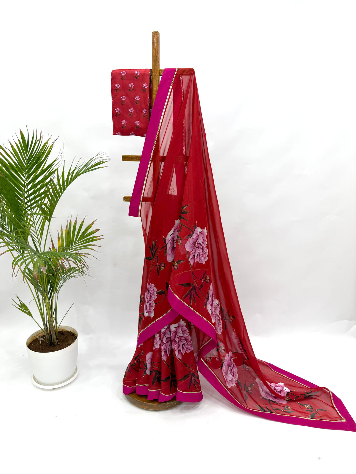 RED PEONIA BORDER ORGANZA SAREE