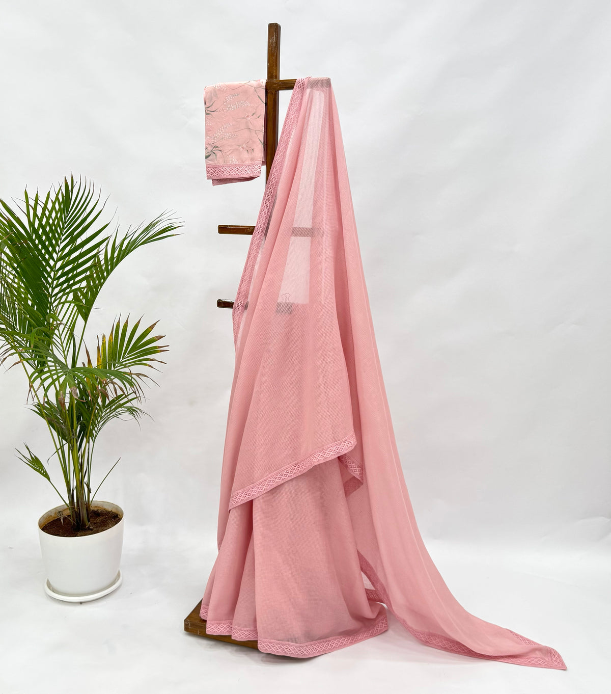 POWDER PINK KOTA SAREE WITH FLORAL BLOUSE FABRIC