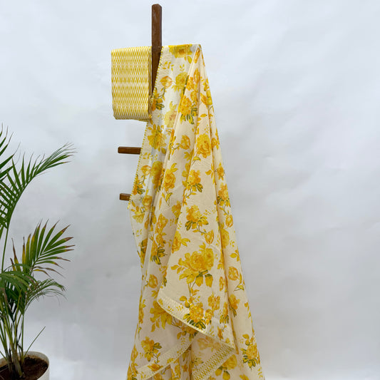 IVORY YELLOW FLOWER BUNCH CHANDERI SAREE WITH STRIPES BORDER AND BLOUSE FABRIC
