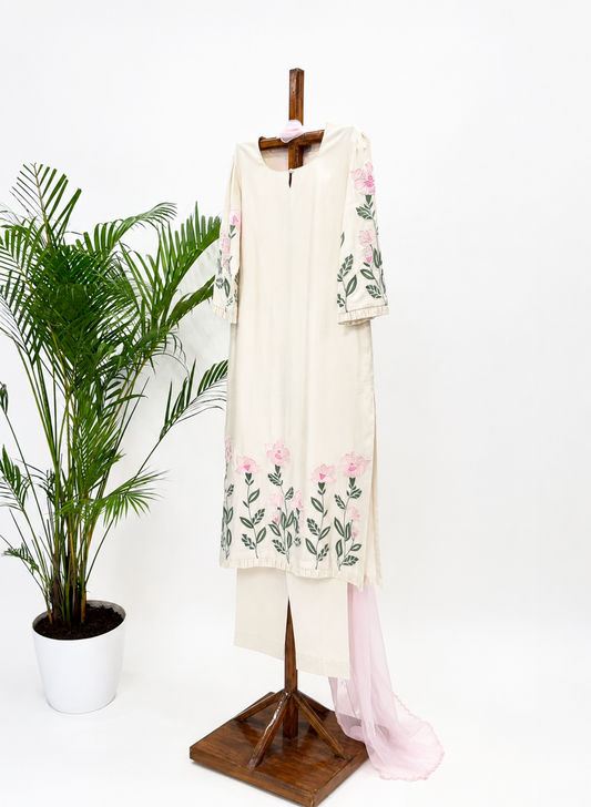 Offwhite ME Kurta Set