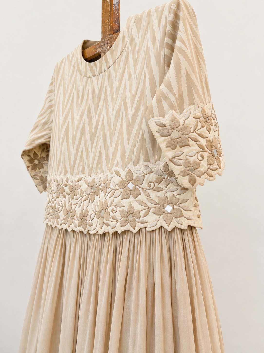 Beige Attached Stripes Jakcet Dress
