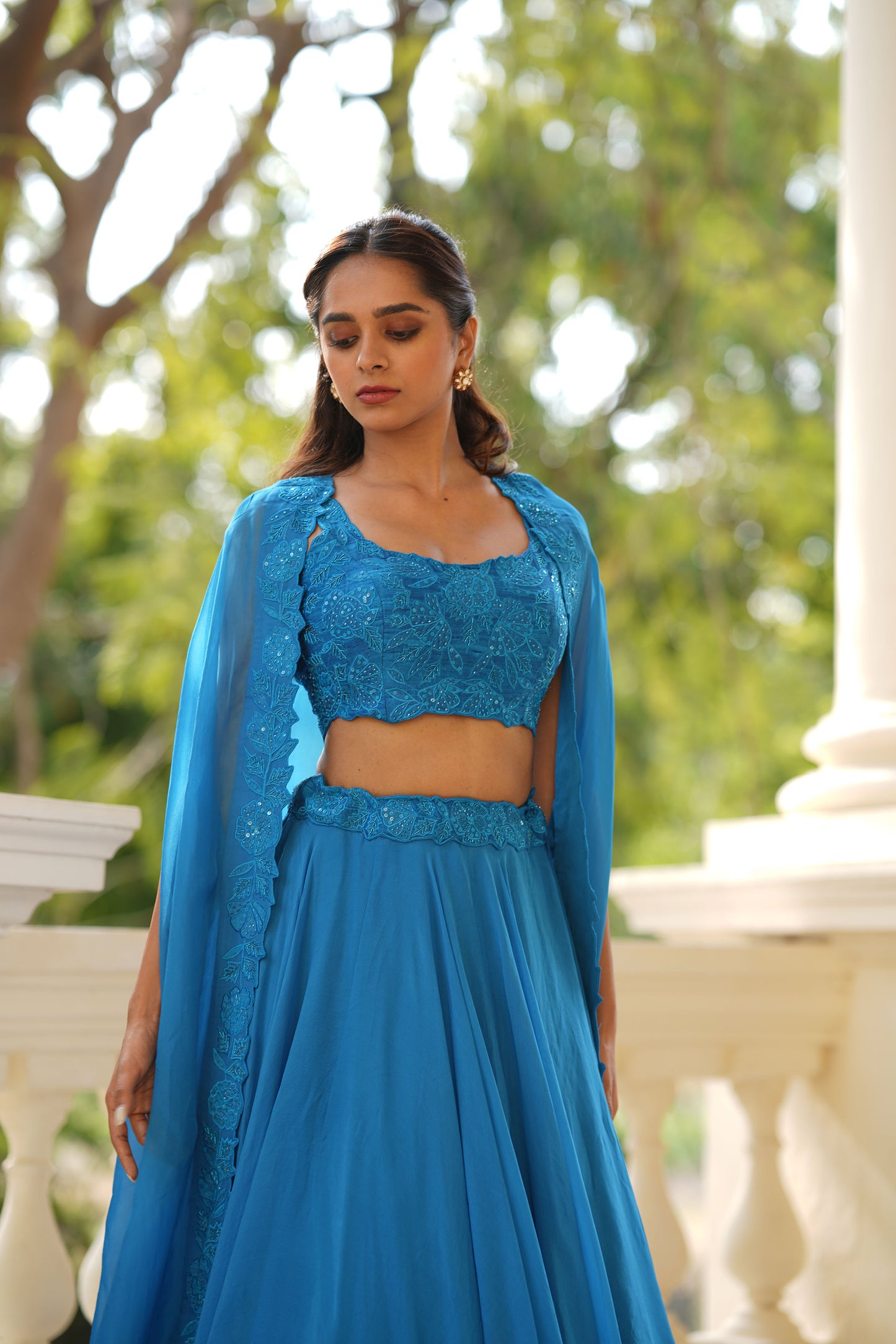 Applique Skirt Cape Set