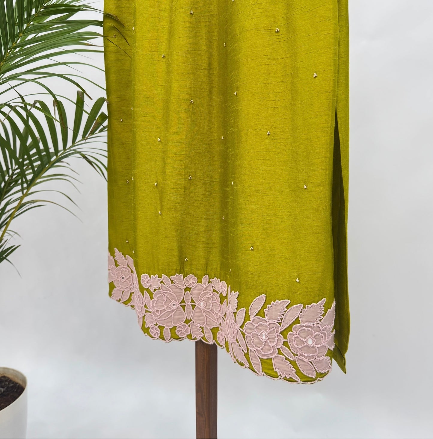 Leaf Green Applique Pearl Kurta with Pants
