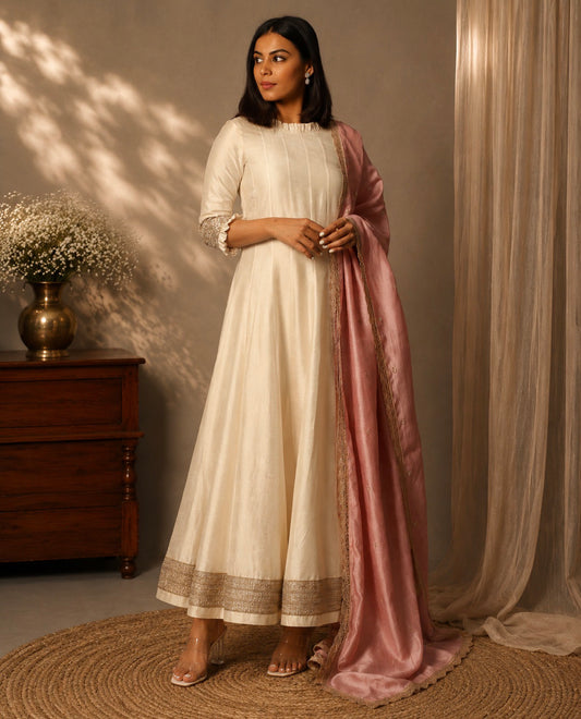 Ivory Tamara Shoulder Panel Kurta Set
