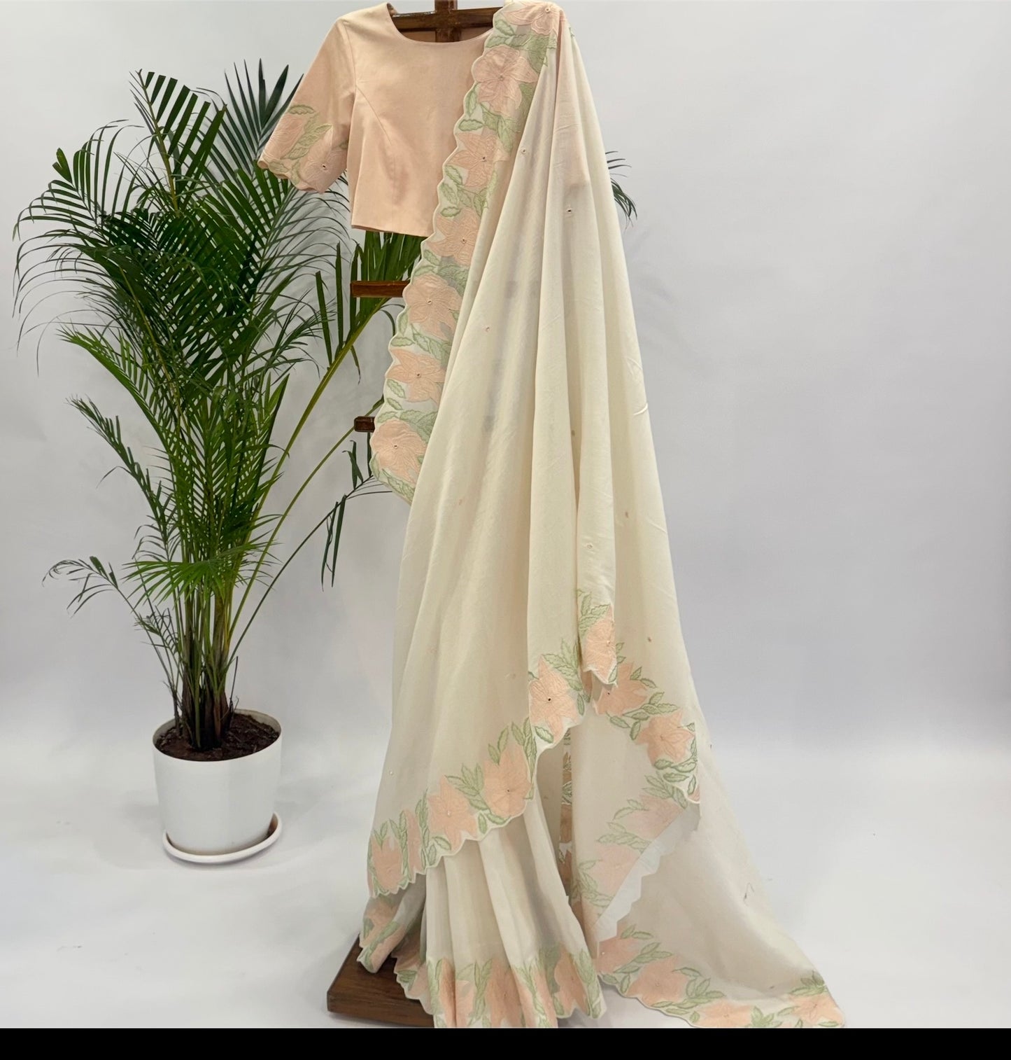 OffWhite VT Applique Chanderi Silk Saree