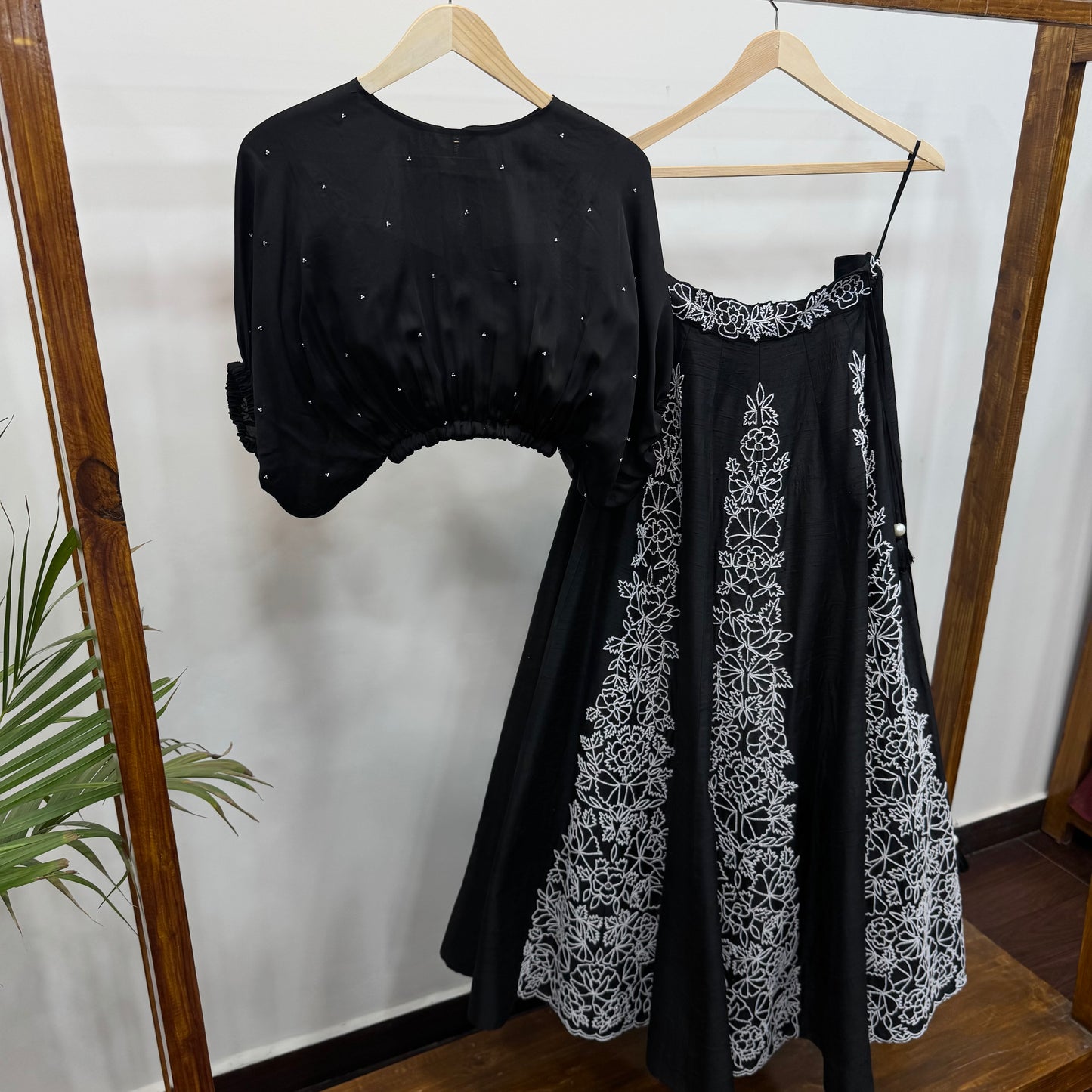 Black Balloon Top Skirt Set