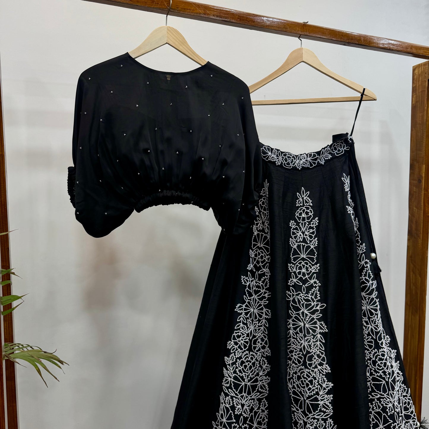 Black Balloon Top Skirt Set