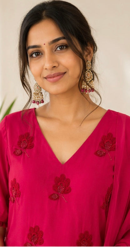Pinkish Red georegtte Flowers Sharara set