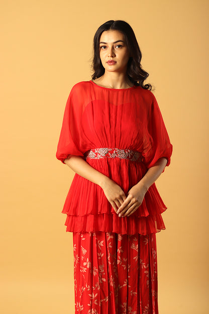 red foliole peplum pants