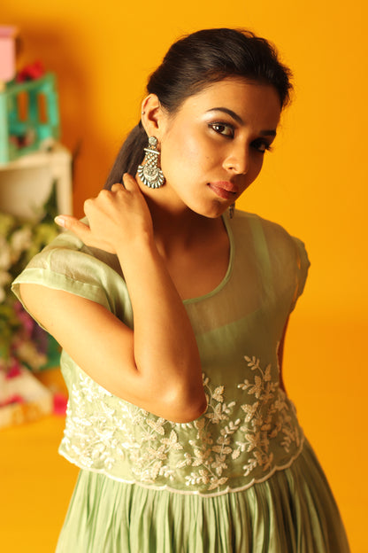 Mint Green Vinca Embroidered Tie Jakcet Floorlength