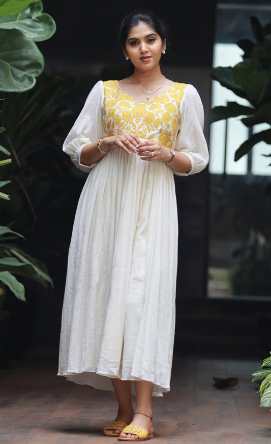 Applique crushed cotton dress
