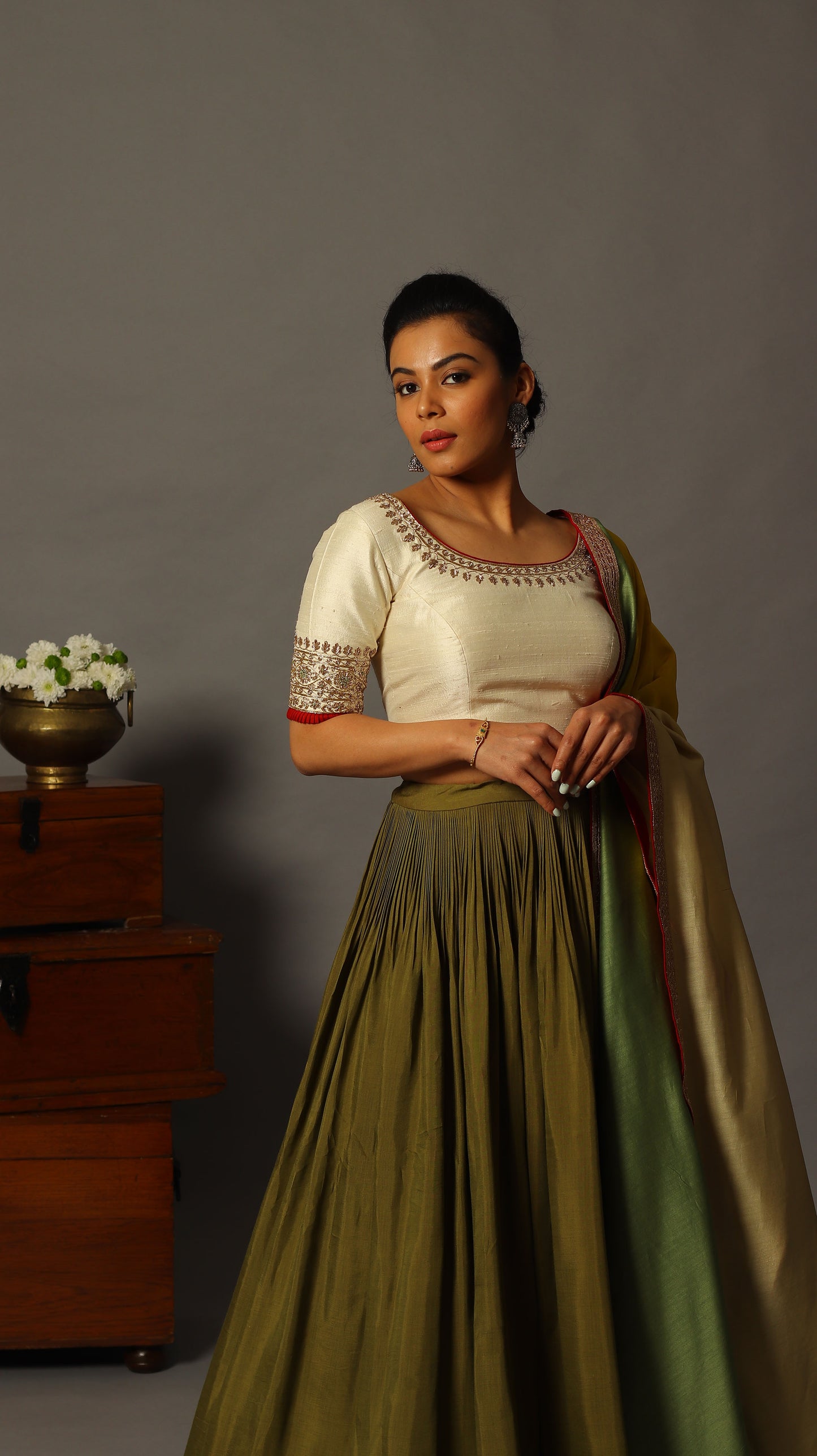 Olive Tamara Skirt Set