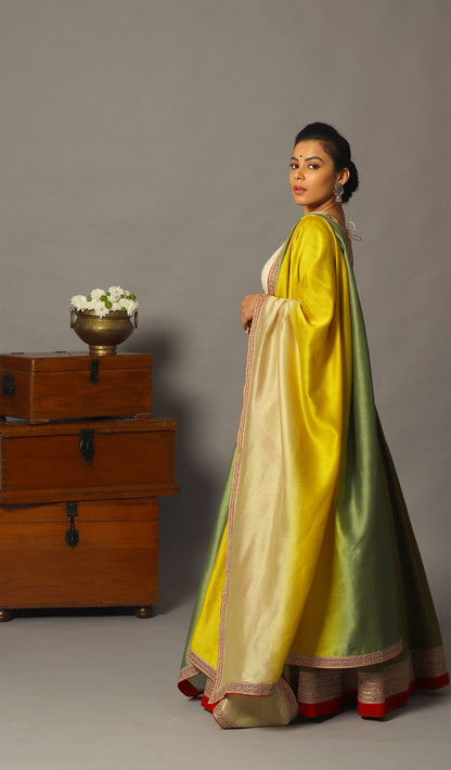 Olive Tamara Skirt Set
