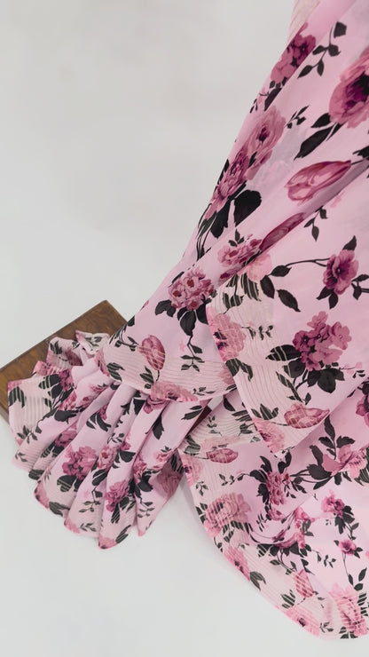 BLUSH FLOWER BUNCH CREPE SILK SAREE WITH PINK BLOUSE FABRIC